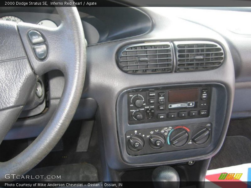 Inferno Red Pearl / Agate 2000 Dodge Stratus SE