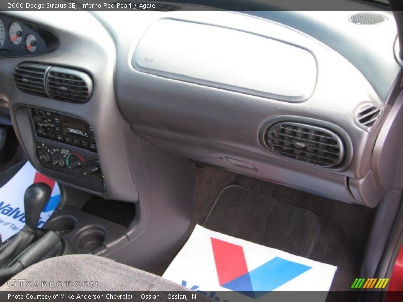 Inferno Red Pearl / Agate 2000 Dodge Stratus SE