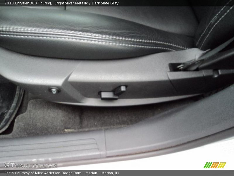 Bright Silver Metallic / Dark Slate Gray 2010 Chrysler 300 Touring
