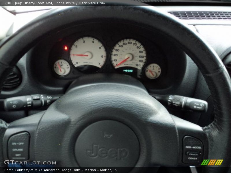 Stone White / Dark Slate Gray 2002 Jeep Liberty Sport 4x4