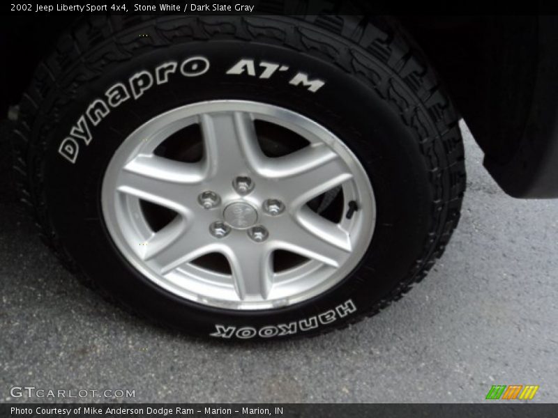 Stone White / Dark Slate Gray 2002 Jeep Liberty Sport 4x4