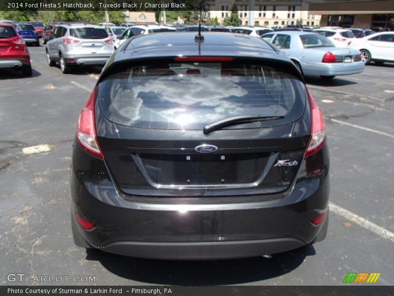 Tuxedo Black / Charcoal Black 2014 Ford Fiesta S Hatchback