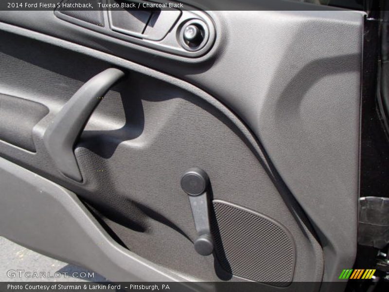 Tuxedo Black / Charcoal Black 2014 Ford Fiesta S Hatchback