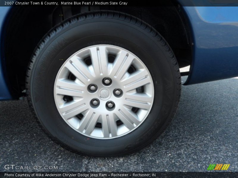 2007 Town & Country  Wheel