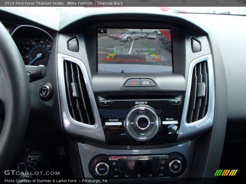 Controls of 2014 Focus Titanium Sedan