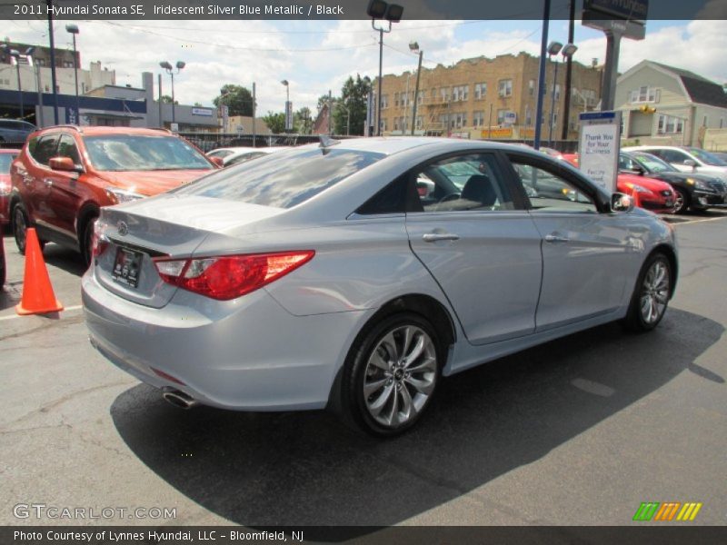 Iridescent Silver Blue Metallic / Black 2011 Hyundai Sonata SE