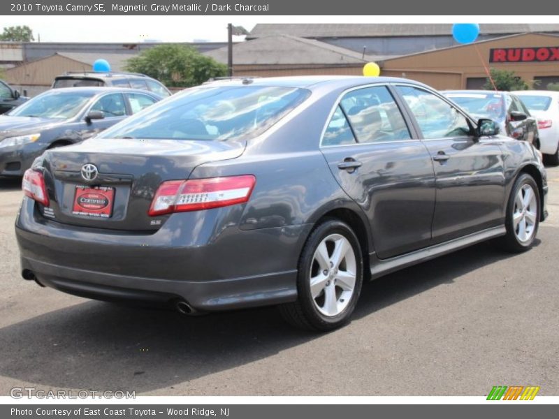 Magnetic Gray Metallic / Dark Charcoal 2010 Toyota Camry SE
