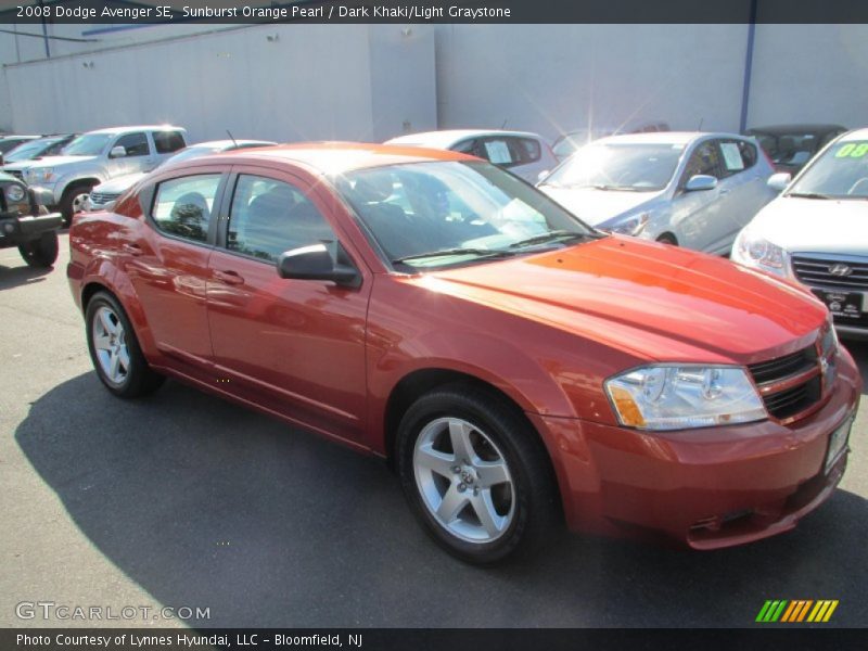 Sunburst Orange Pearl / Dark Khaki/Light Graystone 2008 Dodge Avenger SE