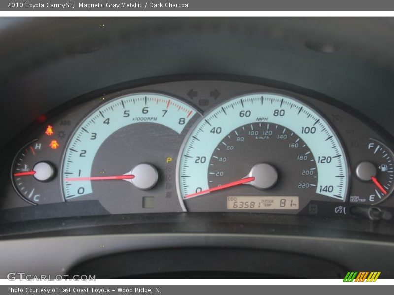 Magnetic Gray Metallic / Dark Charcoal 2010 Toyota Camry SE