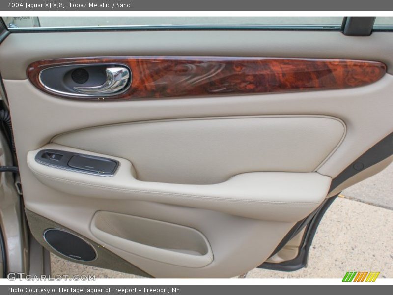 Topaz Metallic / Sand 2004 Jaguar XJ XJ8