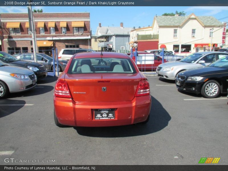 Sunburst Orange Pearl / Dark Khaki/Light Graystone 2008 Dodge Avenger SE