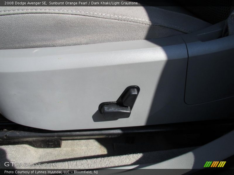 Sunburst Orange Pearl / Dark Khaki/Light Graystone 2008 Dodge Avenger SE