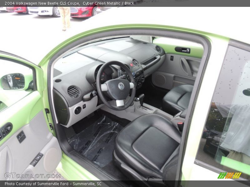 Cyber Green Metallic / Black 2004 Volkswagen New Beetle GLS Coupe