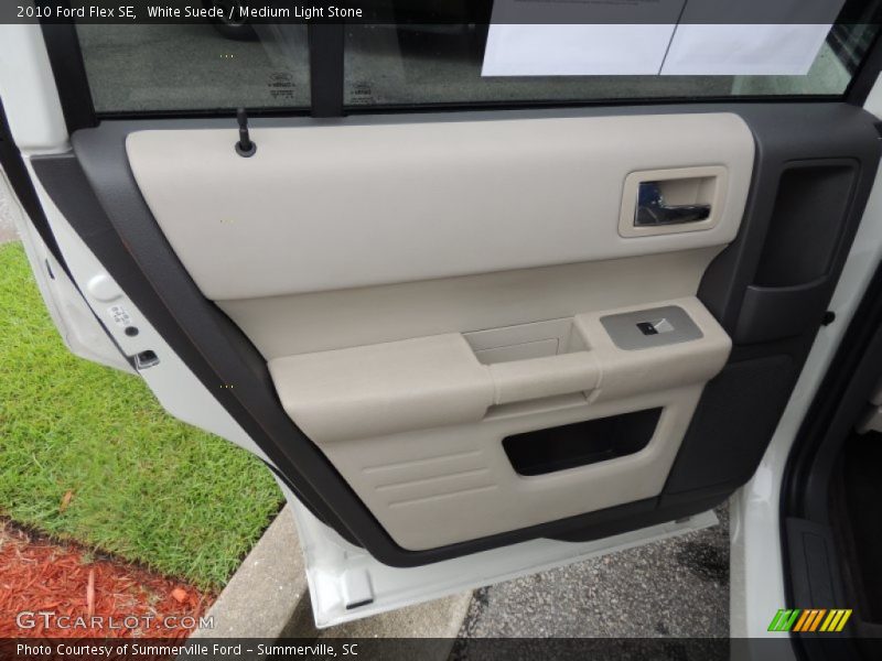 White Suede / Medium Light Stone 2010 Ford Flex SE