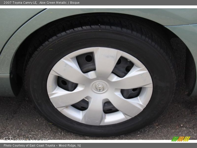 Aloe Green Metallic / Bisque 2007 Toyota Camry LE