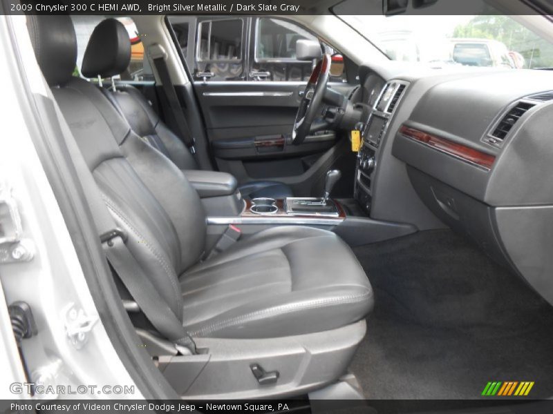 Bright Silver Metallic / Dark Slate Gray 2009 Chrysler 300 C HEMI AWD