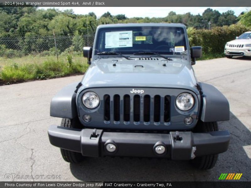 Anvil / Black 2014 Jeep Wrangler Unlimited Sport 4x4