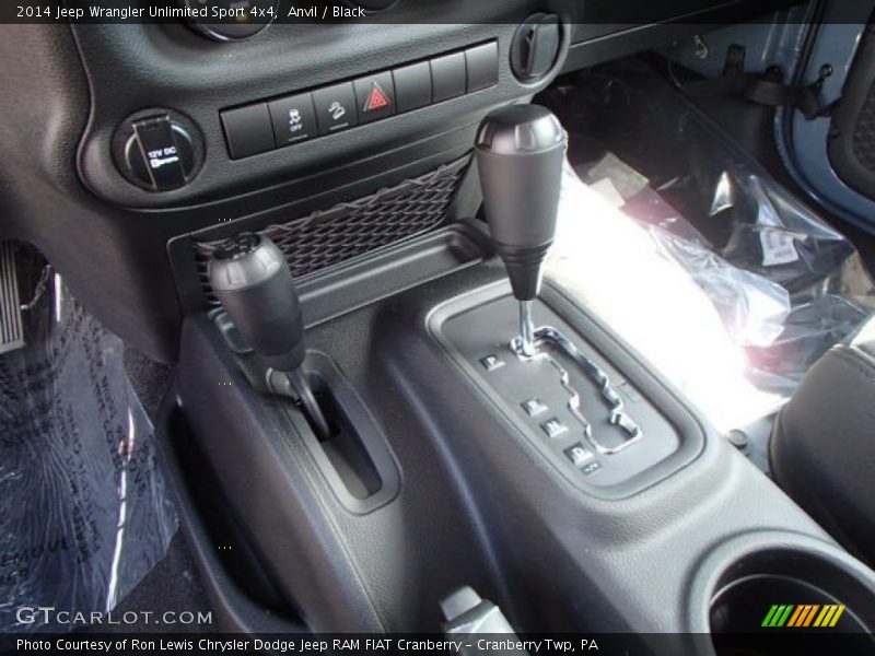 Anvil / Black 2014 Jeep Wrangler Unlimited Sport 4x4