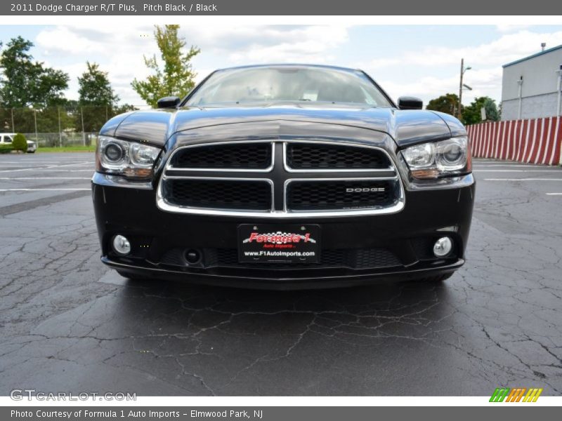 Pitch Black / Black 2011 Dodge Charger R/T Plus