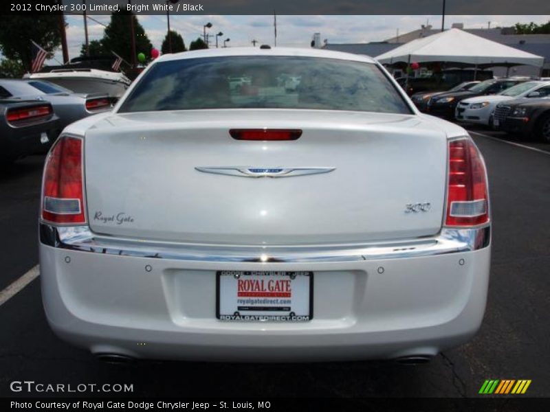 Bright White / Black 2012 Chrysler 300 Limited