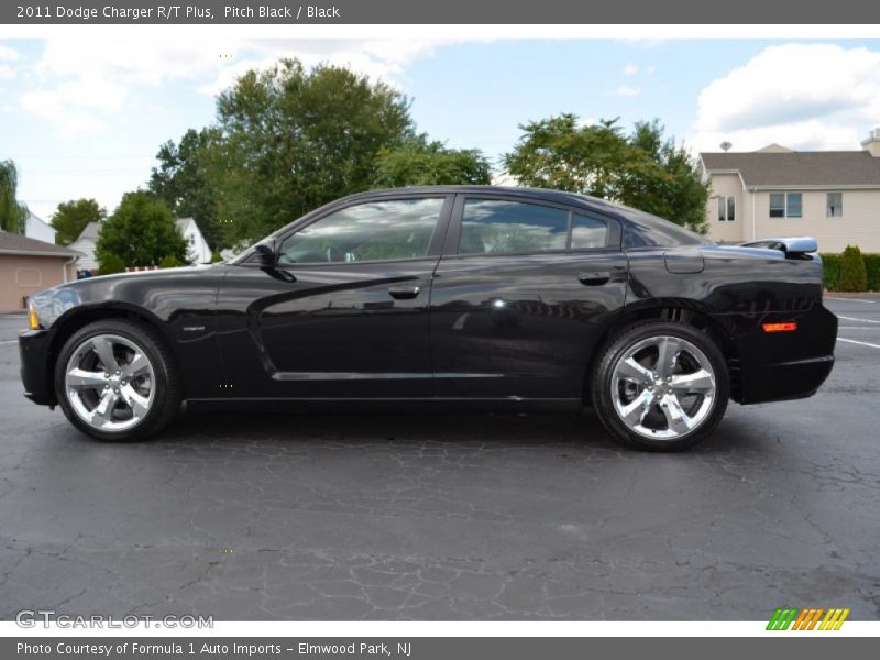 Pitch Black / Black 2011 Dodge Charger R/T Plus
