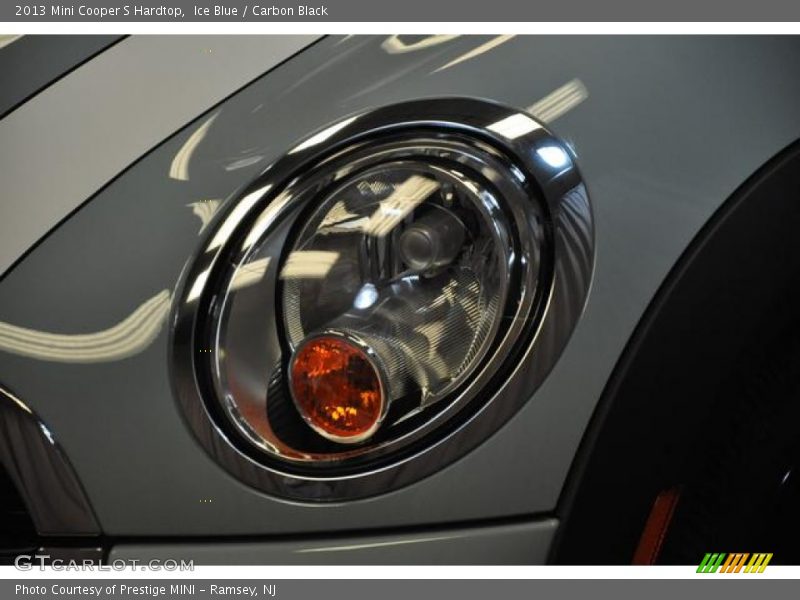 Ice Blue / Carbon Black 2013 Mini Cooper S Hardtop