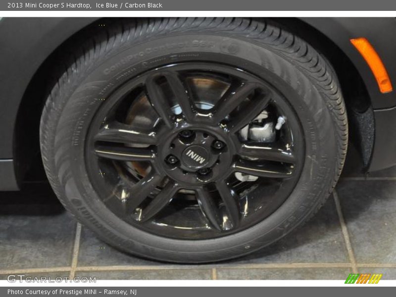 Ice Blue / Carbon Black 2013 Mini Cooper S Hardtop