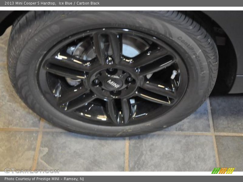 Ice Blue / Carbon Black 2013 Mini Cooper S Hardtop