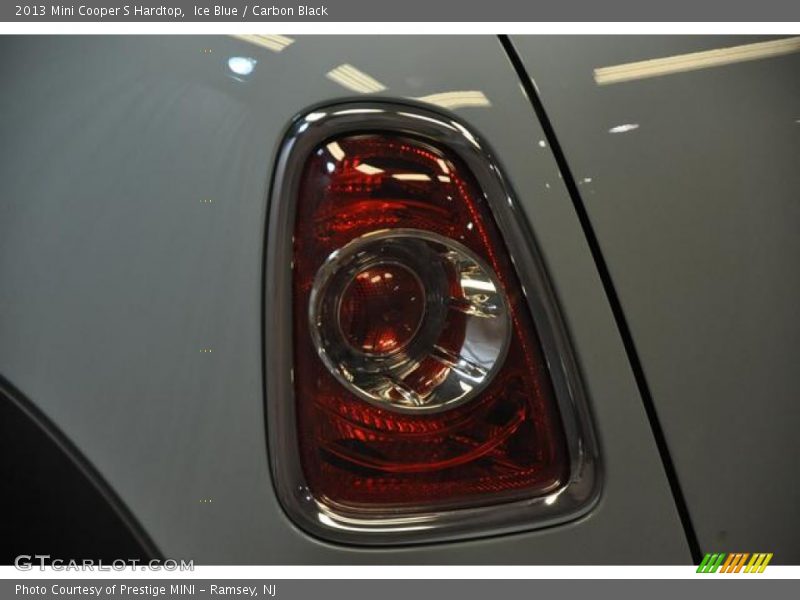 Ice Blue / Carbon Black 2013 Mini Cooper S Hardtop