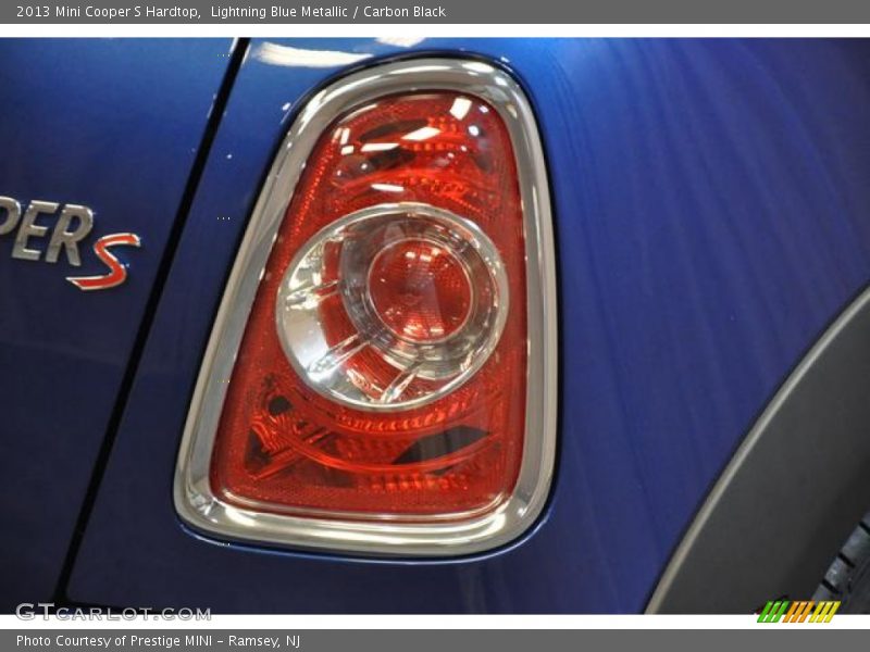 Lightning Blue Metallic / Carbon Black 2013 Mini Cooper S Hardtop