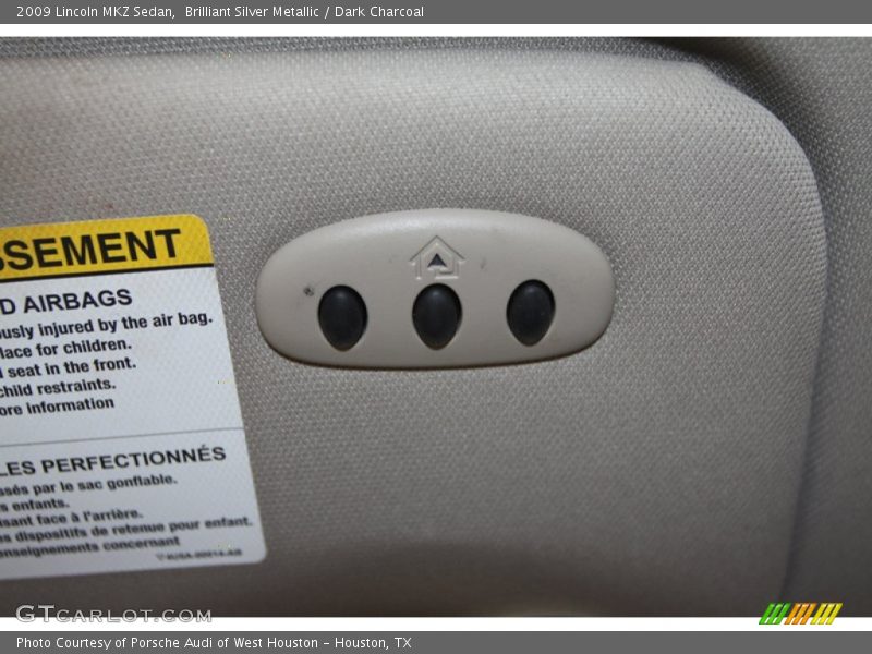 Brilliant Silver Metallic / Dark Charcoal 2009 Lincoln MKZ Sedan