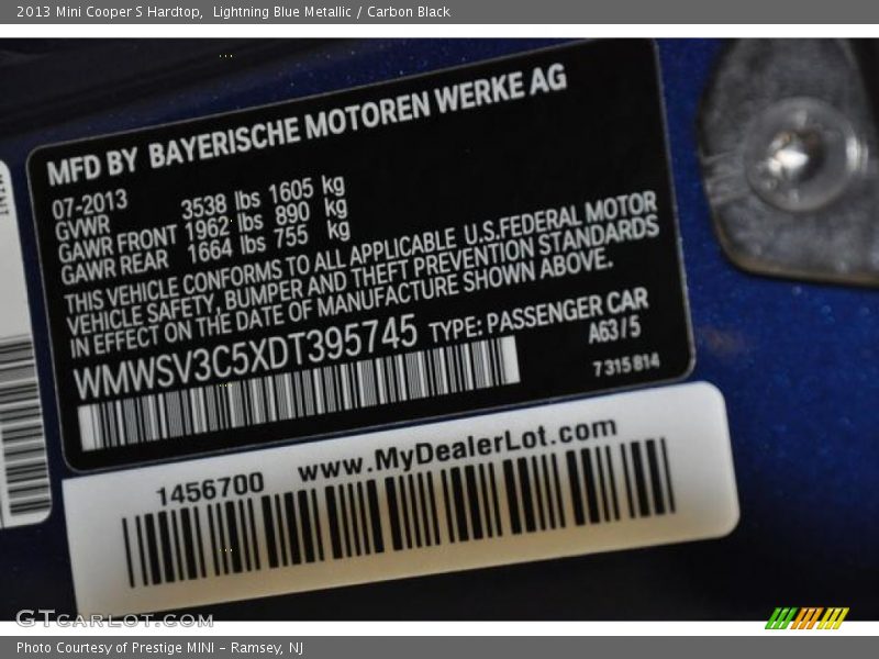 Lightning Blue Metallic / Carbon Black 2013 Mini Cooper S Hardtop