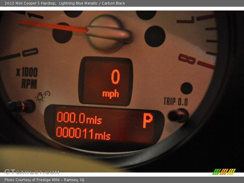 Lightning Blue Metallic / Carbon Black 2013 Mini Cooper S Hardtop