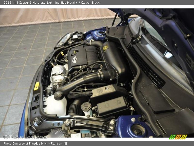 Lightning Blue Metallic / Carbon Black 2013 Mini Cooper S Hardtop