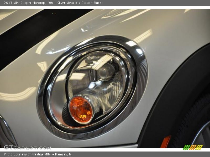 White Silver Metallic / Carbon Black 2013 Mini Cooper Hardtop