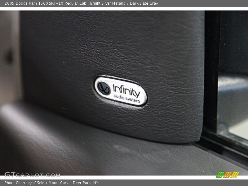 Bright Silver Metallic / Dark Slate Gray 2005 Dodge Ram 1500 SRT-10 Regular Cab