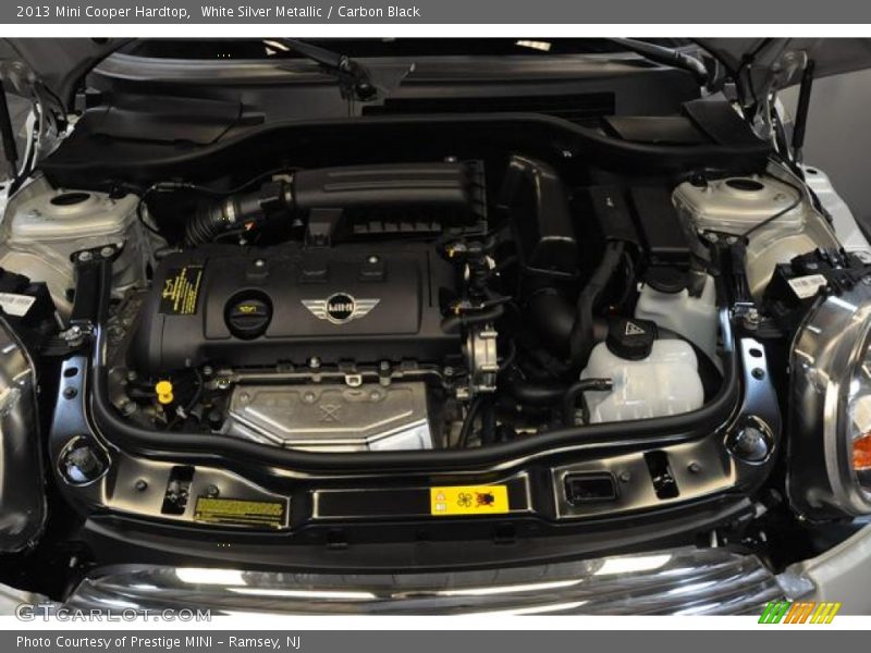 White Silver Metallic / Carbon Black 2013 Mini Cooper Hardtop