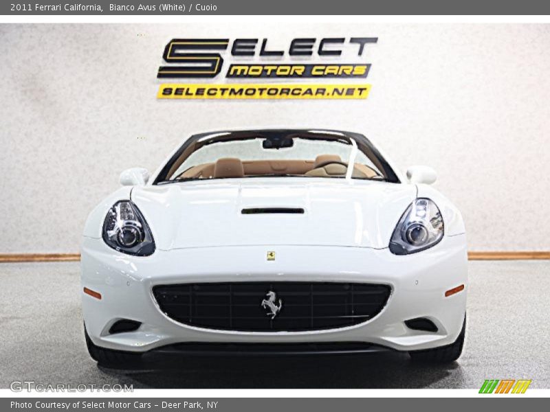 Bianco Avus (White) / Cuoio 2011 Ferrari California