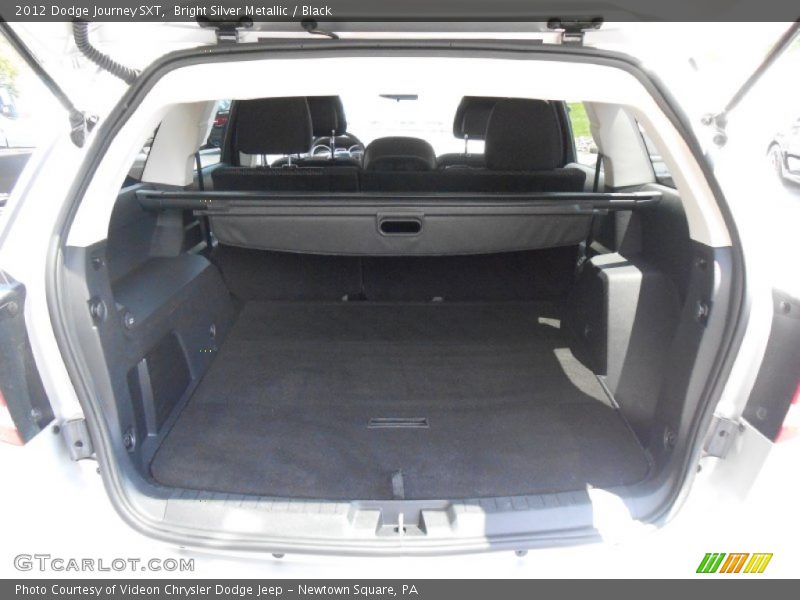 Bright Silver Metallic / Black 2012 Dodge Journey SXT