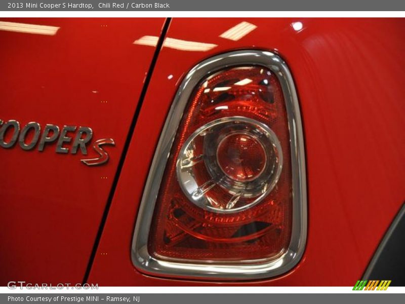 Chili Red / Carbon Black 2013 Mini Cooper S Hardtop