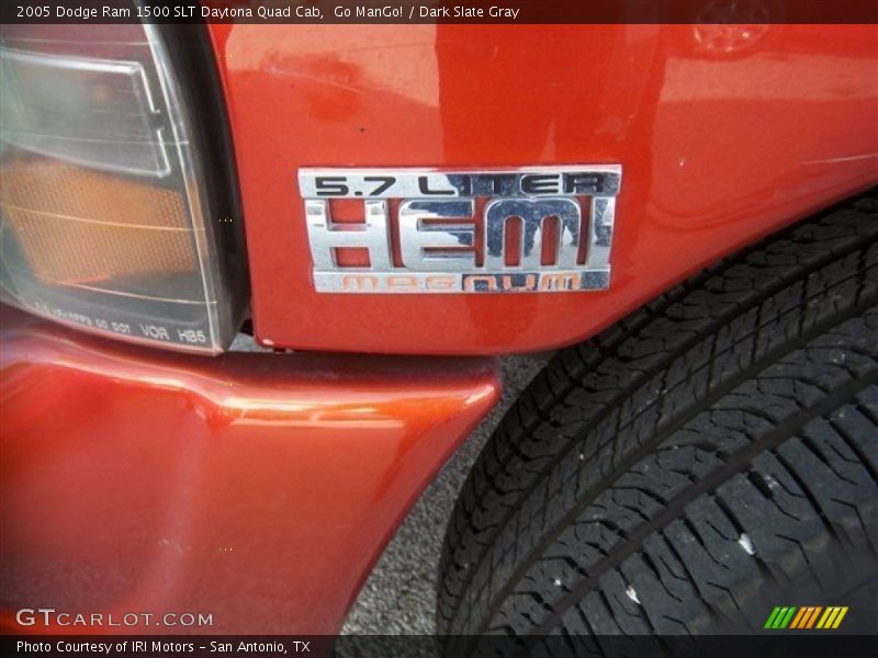 Go ManGo! / Dark Slate Gray 2005 Dodge Ram 1500 SLT Daytona Quad Cab