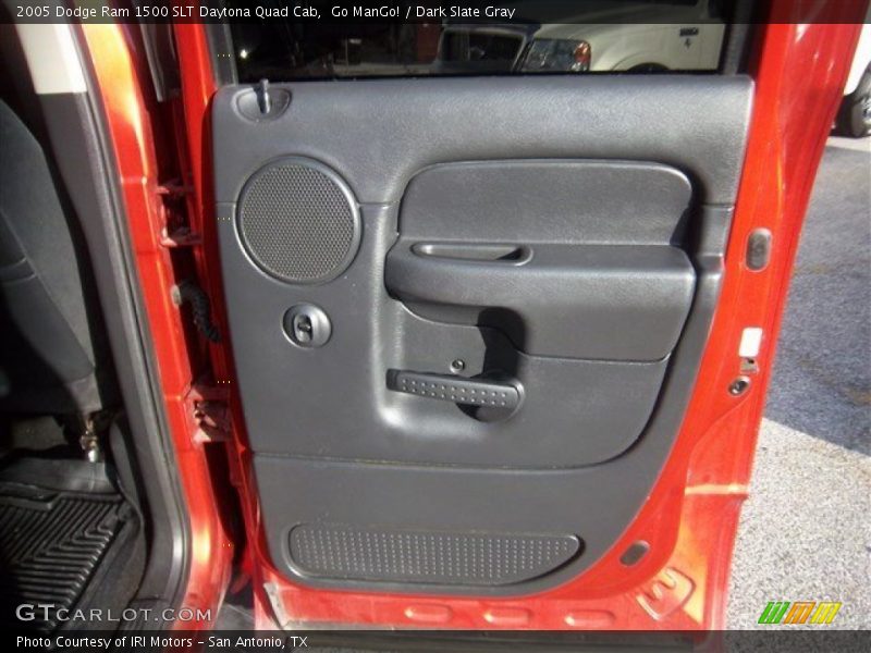 Go ManGo! / Dark Slate Gray 2005 Dodge Ram 1500 SLT Daytona Quad Cab
