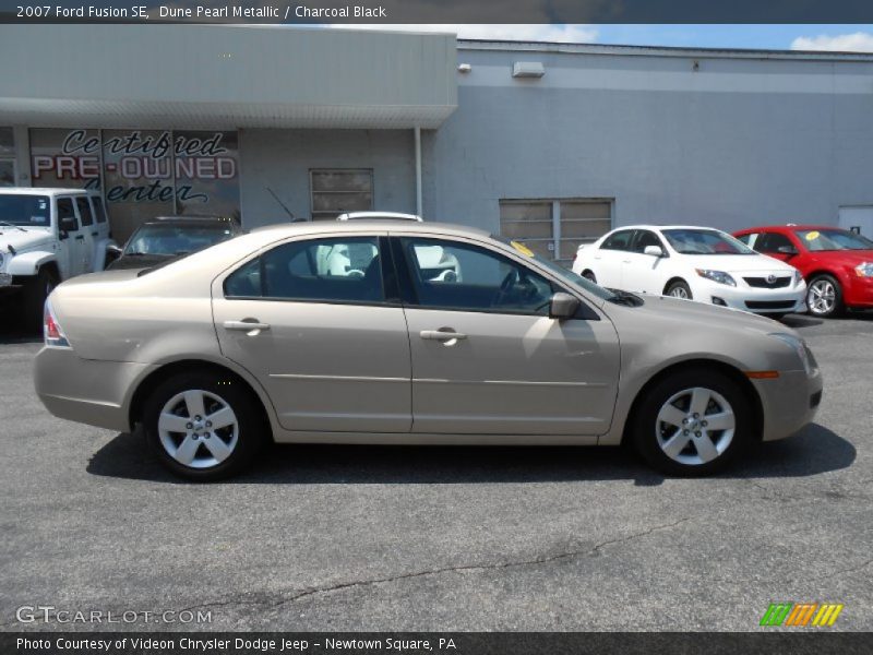 Dune Pearl Metallic / Charcoal Black 2007 Ford Fusion SE