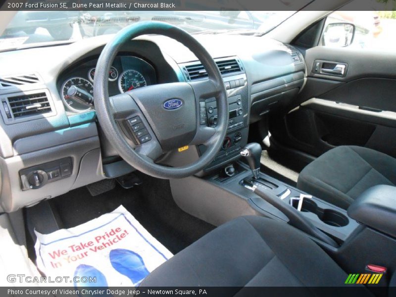 Dune Pearl Metallic / Charcoal Black 2007 Ford Fusion SE