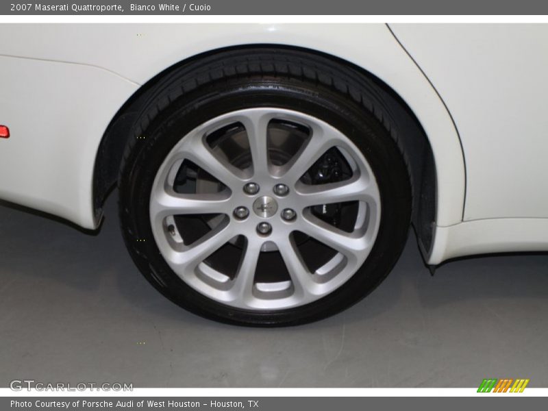 Bianco White / Cuoio 2007 Maserati Quattroporte