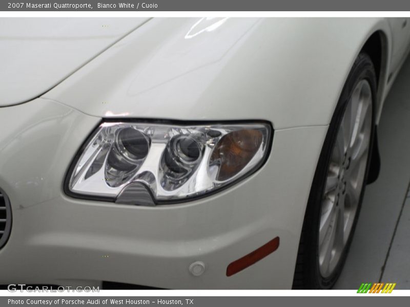 Bianco White / Cuoio 2007 Maserati Quattroporte