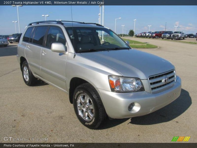 Millenium Silver Metallic / Ash Gray 2007 Toyota Highlander V6 4WD