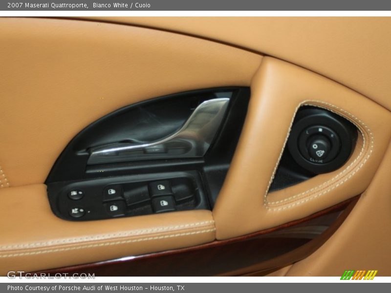 Bianco White / Cuoio 2007 Maserati Quattroporte