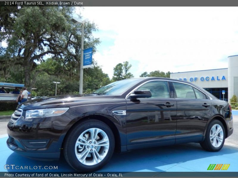Kodiak Brown / Dune 2014 Ford Taurus SEL