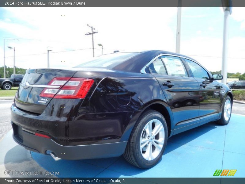 Kodiak Brown / Dune 2014 Ford Taurus SEL